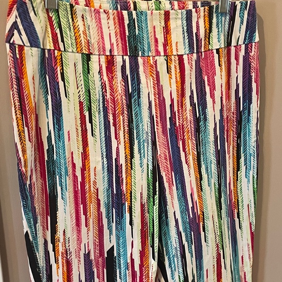 Joseph Ribkoff Multicolor Feather Print Pants - Picture 8 of 8